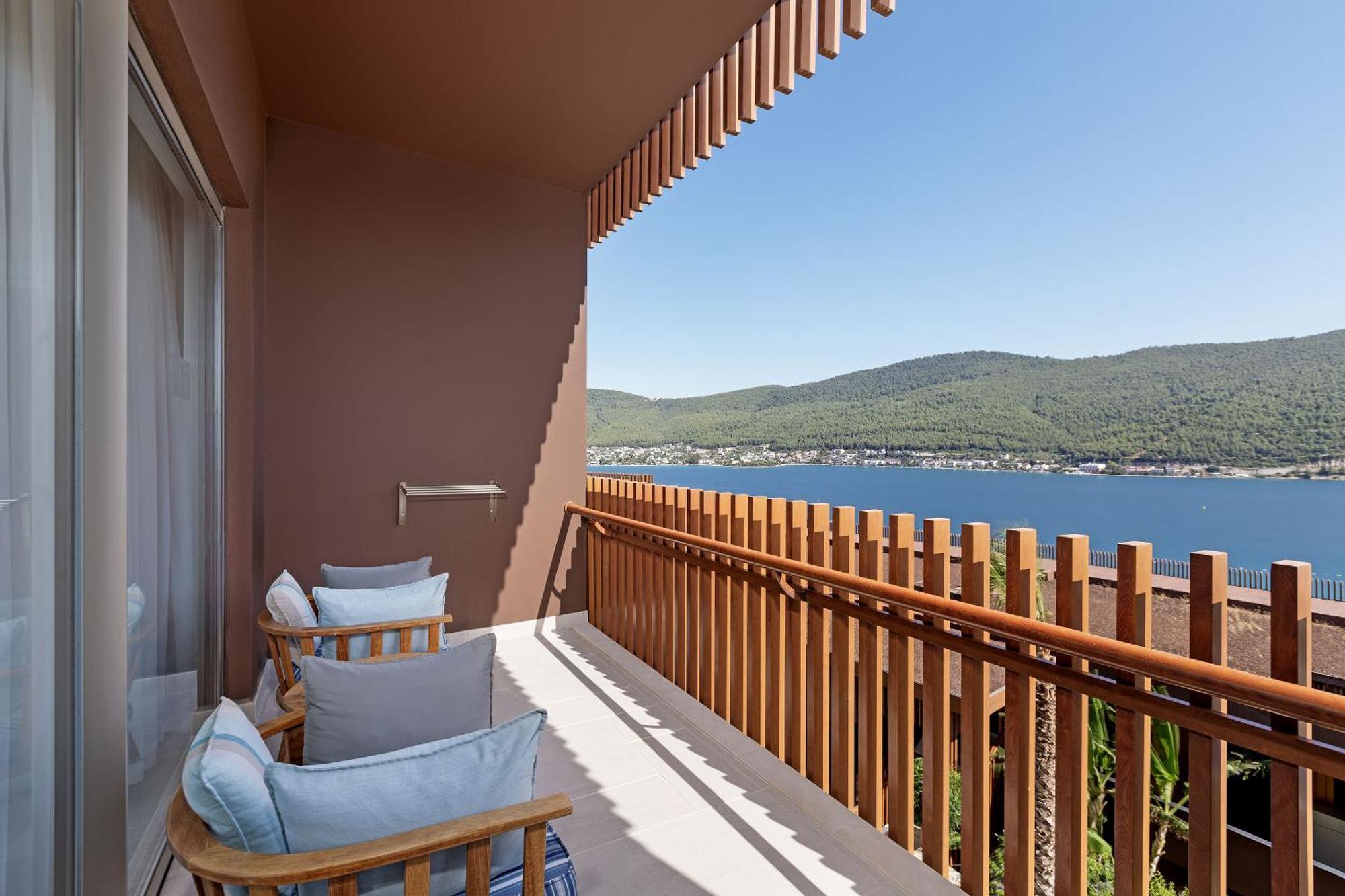 Titanic Luxury Collection Bodrum Гюверджинлик Экстерьер фото